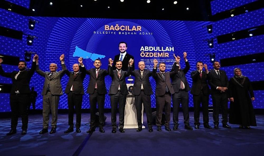 AK Parti'nin Bağcılar Belediye Başkanı adayı Abdullah Özdemir oldu