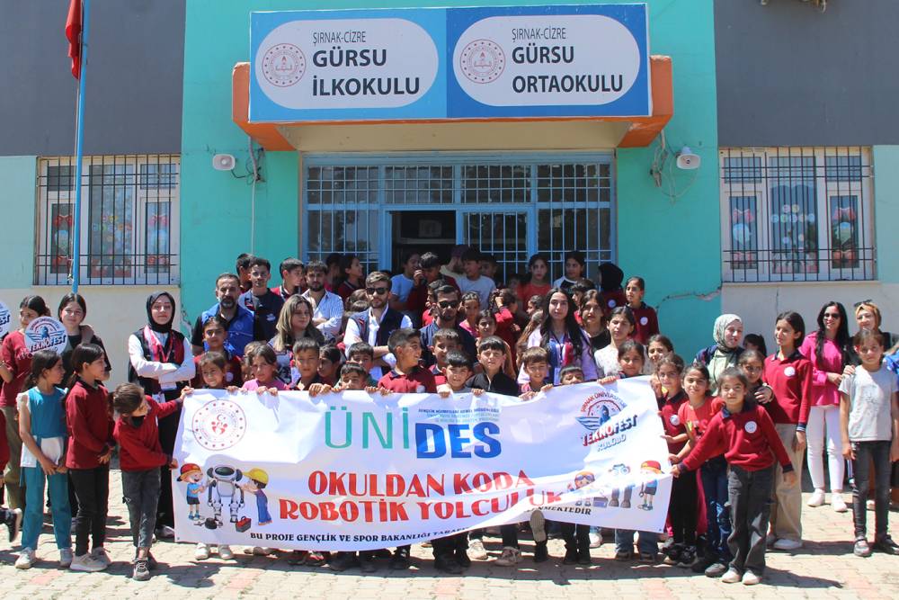 Şırnak&rsquo;ta k&ouml;y okulları robotik kodlama ile buluştu