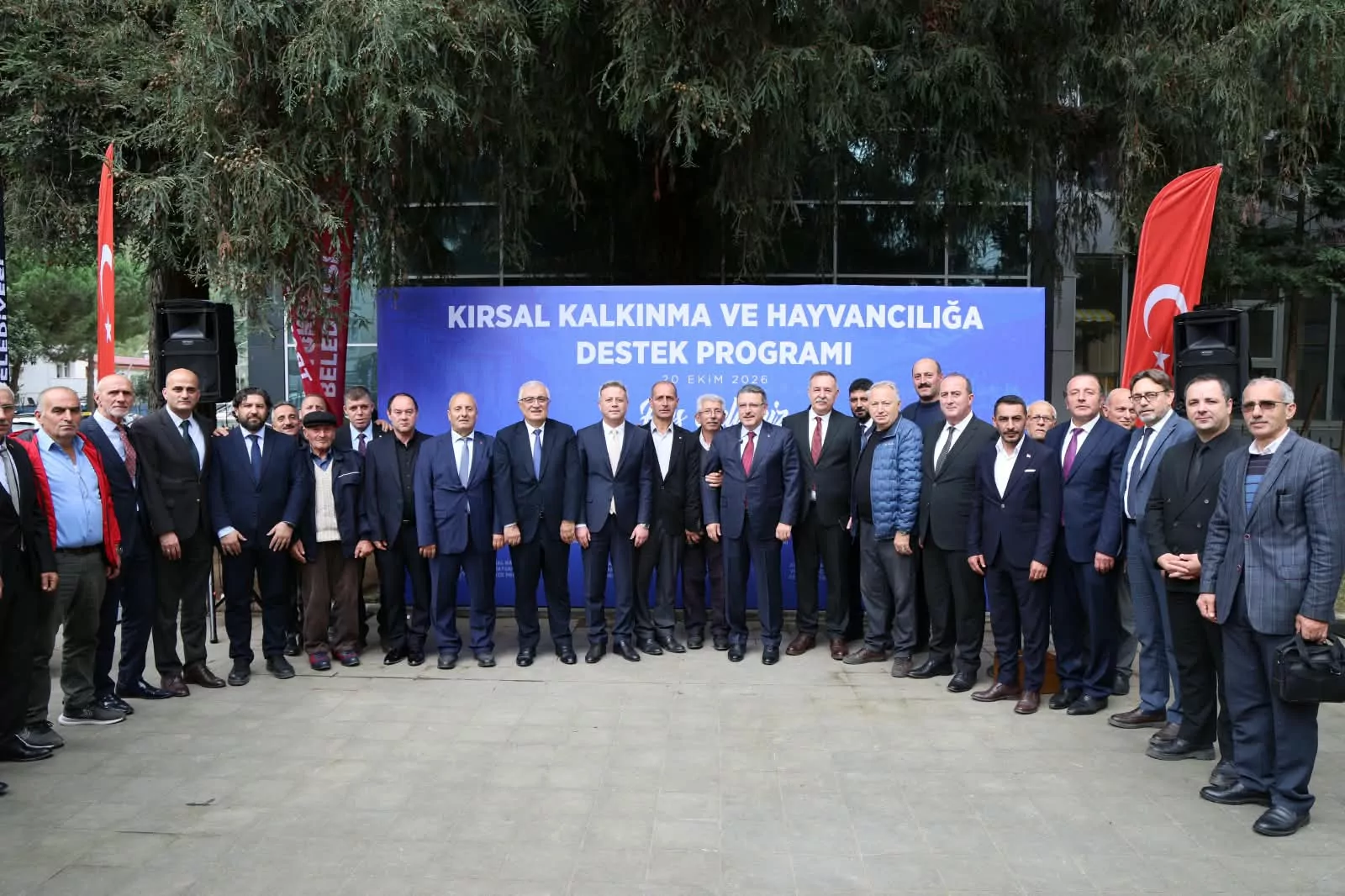 Trabzon'da &uuml;reticiye b&uuml;y&uuml;k destek