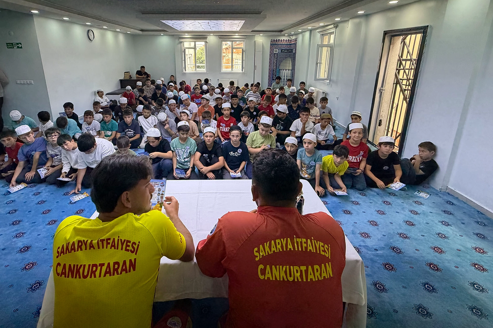 Sakarya Karasu&rsquo;da &ccedil;ocuklara boğulmayı &ouml;nleme eğitimi