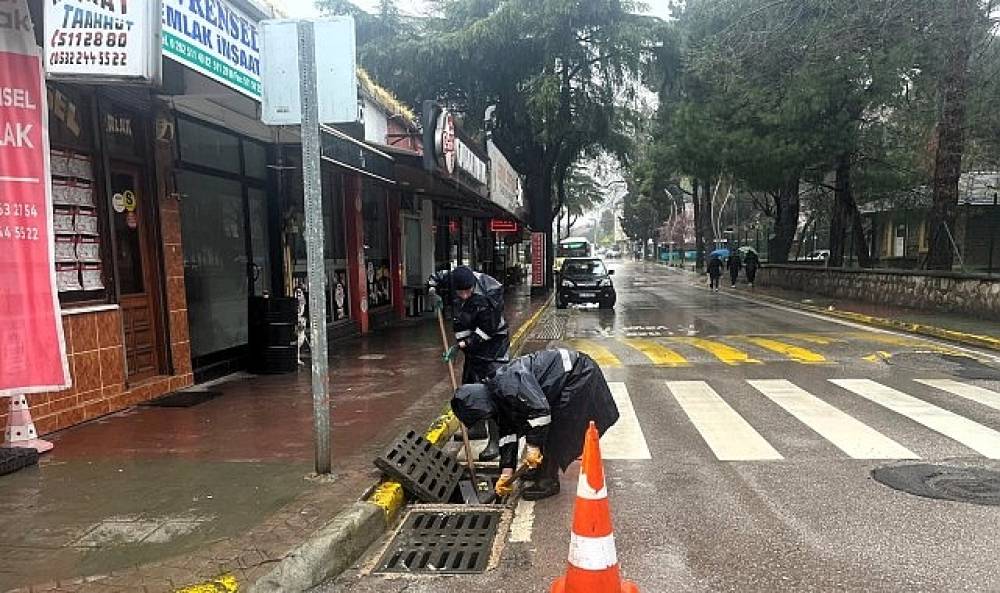 B&uuml;y&uuml;kşehir, su baskını ve taşkın riskine karşı sahada