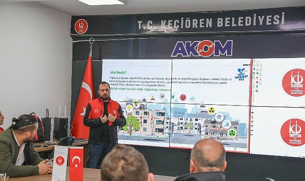 Ke&ccedil;i&ouml;ren Belediyesi'nden Personele Yangın S&ouml;nd&uuml;rme Eğitimi