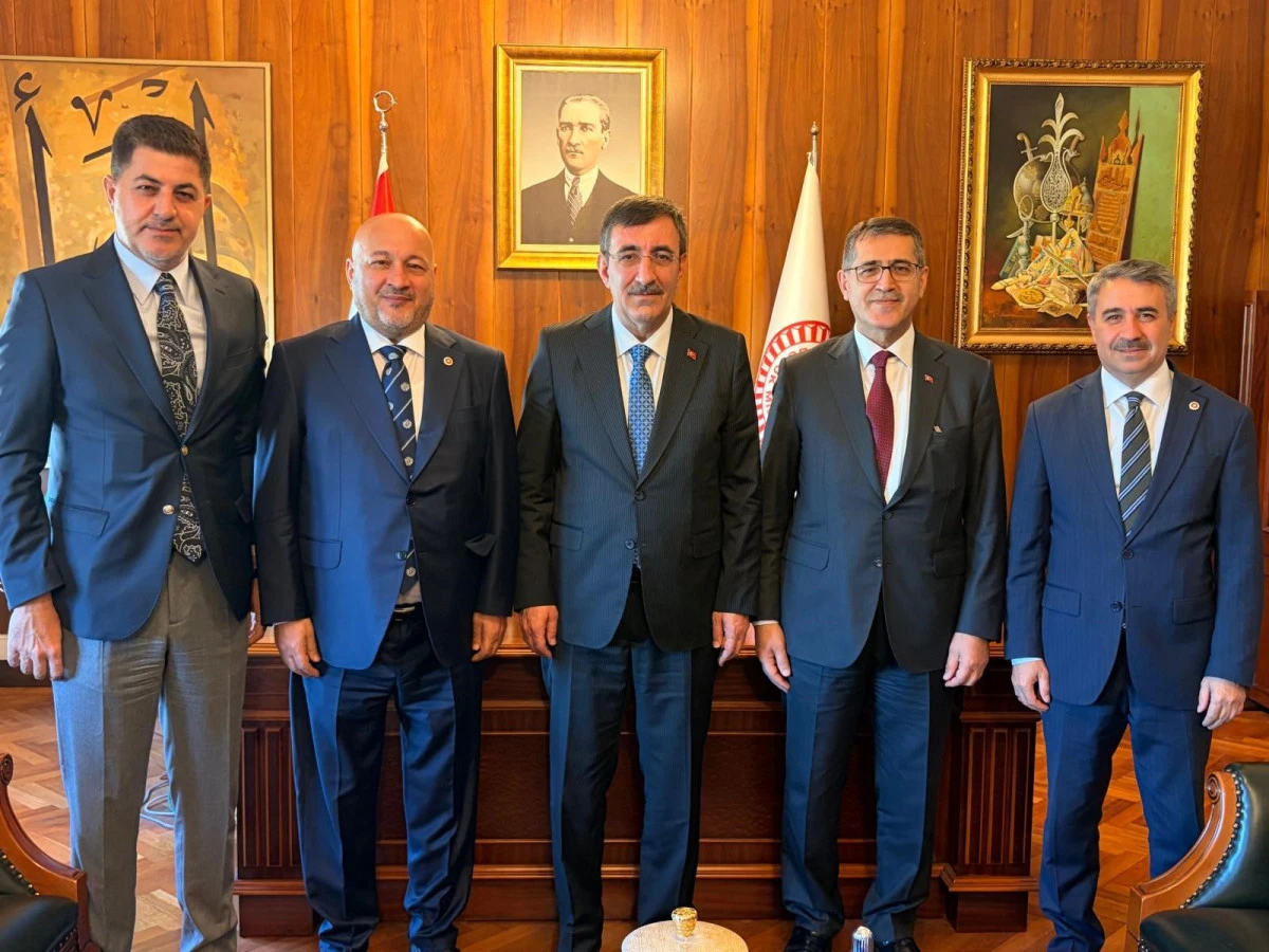 Adıyaman&rsquo;ın Yatırımlarında Yeni Adımlar: Milletvekilleri Yılmaz ve Şenel ile G&ouml;r&uuml;şt&uuml;