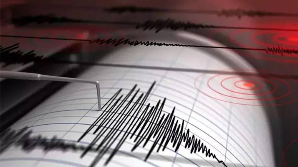 İstanbul'da 6,2 büyüklüğünde deprem. İstanbul Silivri açıklarında art arda depremler: İkinci sarsıntı 6.0 büyüklüğünde