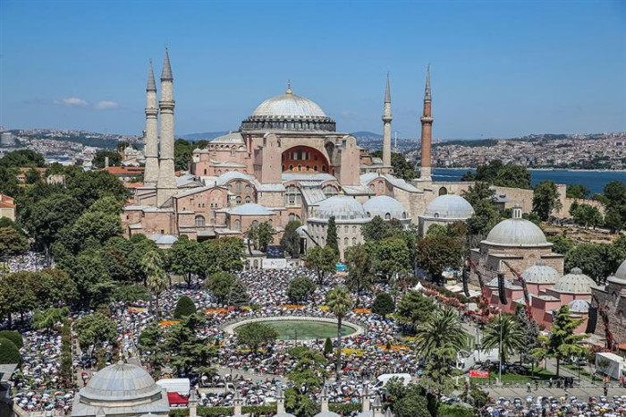 Kadir Gecesinde Camilerde Eller Duaya Filistin için açılacak