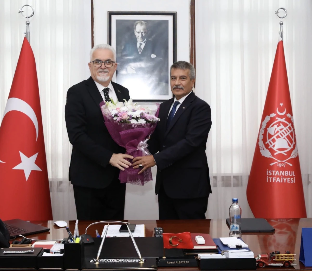 Zabıta Teşkilatından İtfaiye Dairesi Başkanlığına Anlamlı Ziyaret 